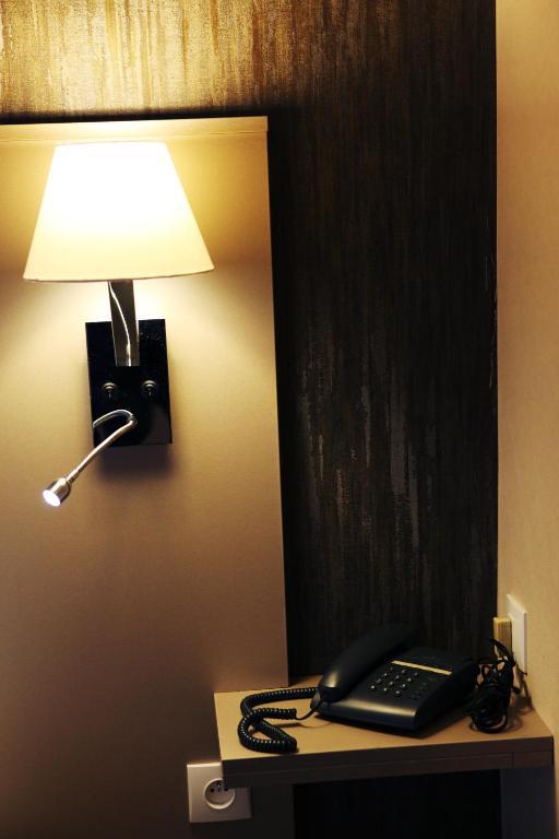 Hotel Le Coudon La Farlede Номер фото